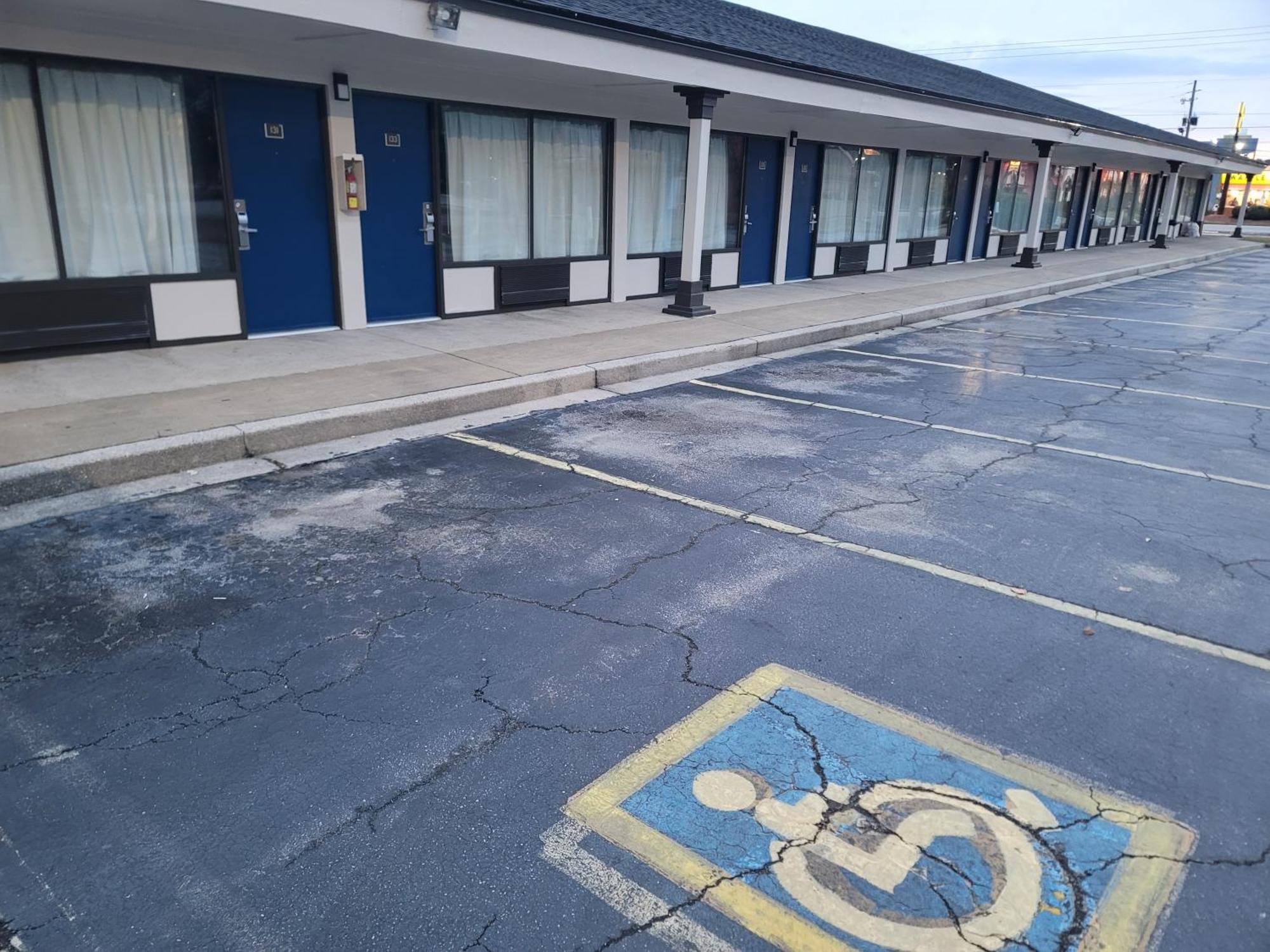 6 Hinesville, Ga Hotel Hinesville