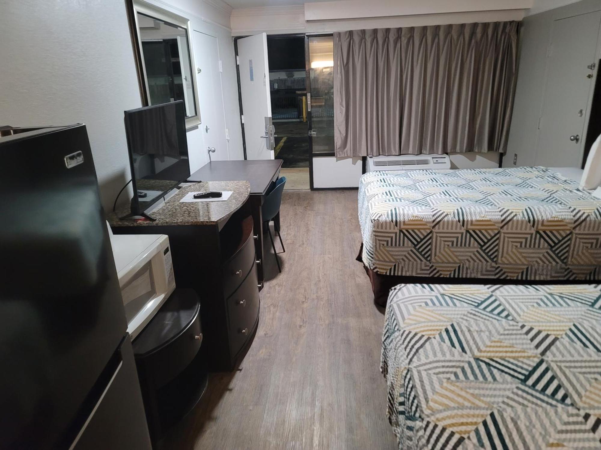 Hotel 6 Hinesville, Ga 2*