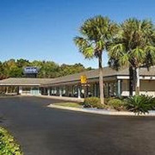 6 Hinesville, Ga 2* Hinesville