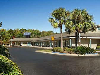 Hotel 6 Hinesville, Ga 2*