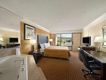 Hotel 6 Hinesville, Ga Hinesville